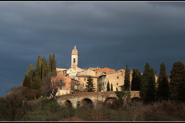 Valdorcia: Montalcino and Montepulciano scenery in the world
