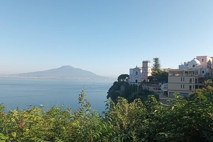 Private transfer from Sorrento to Naples