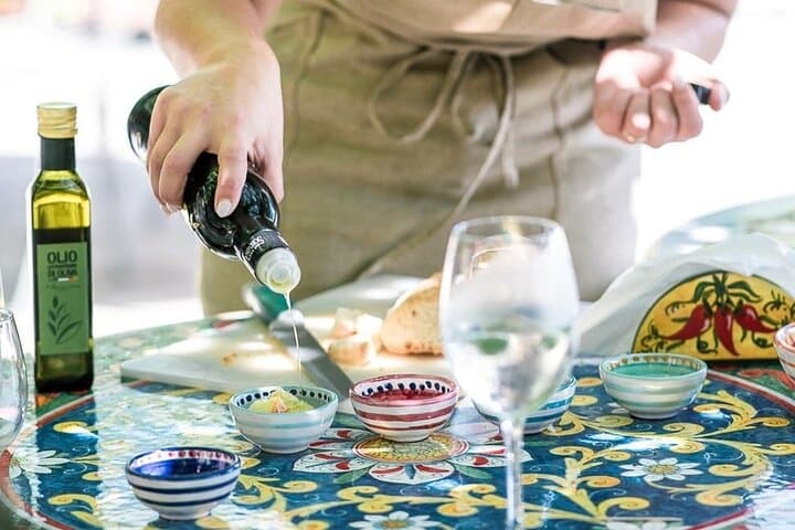 Amalfi Coast Vintage Tour with oil tasting in Ravello