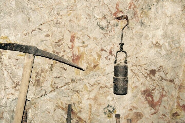 Pre-industrial tools