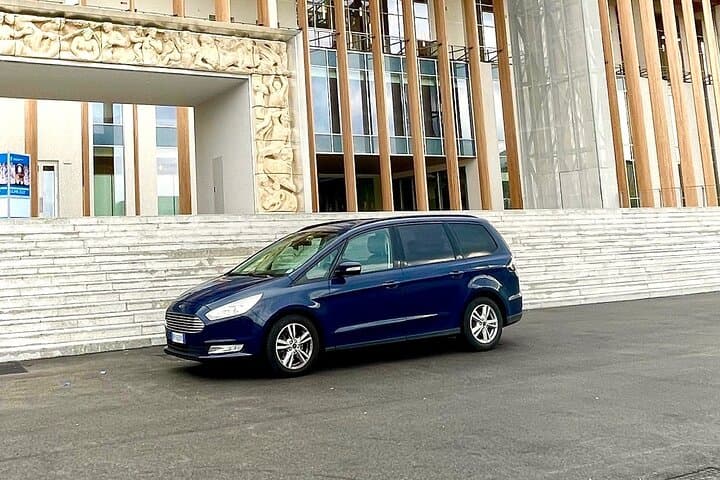 Minivan