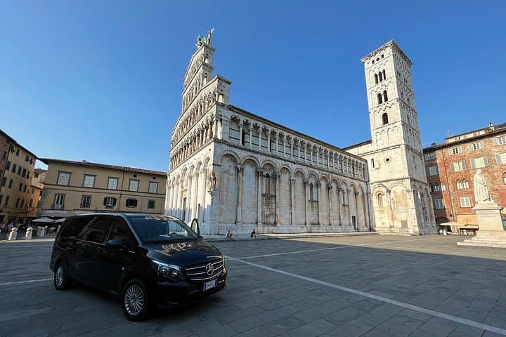 Lucca Tour and Pisa Tower + WineTasting by van from La SpeziaPort