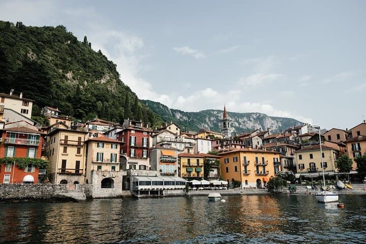 Italy and Switzerland Private Sightseeing Tour from Milan
