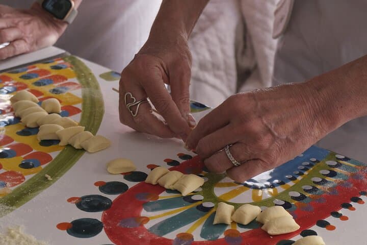 Preparing pasta