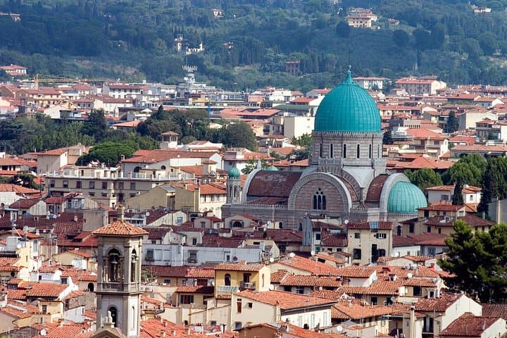 Jewish traditions in Florence: private walking tour
