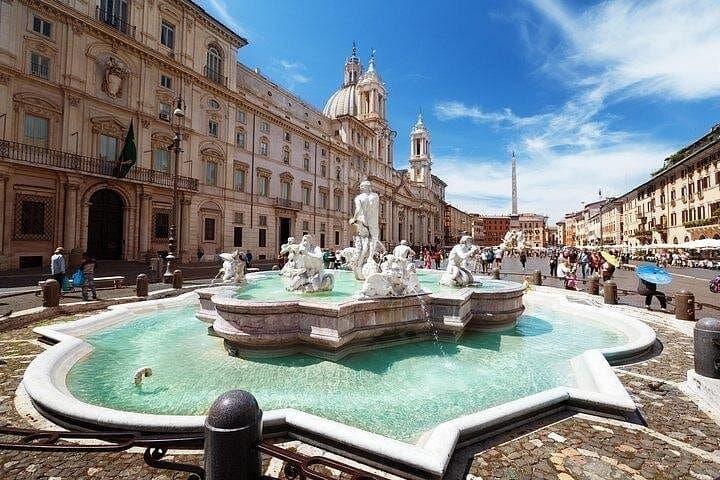 Trevi Fountain Underground Guided and Walk City Tour