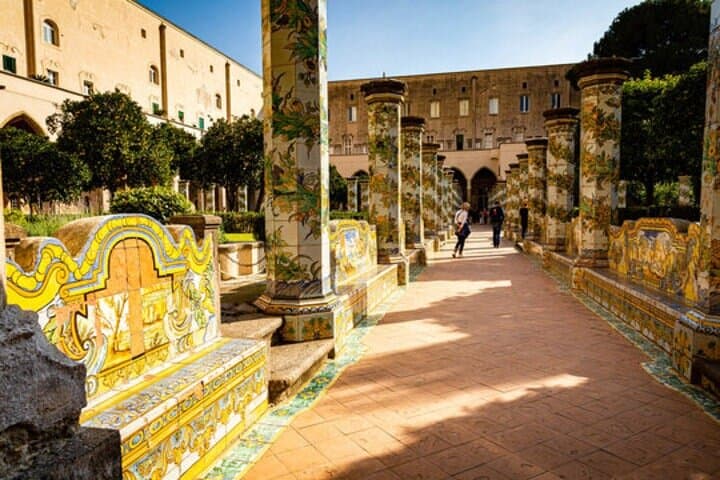 Chiostro di Santa Chiara
