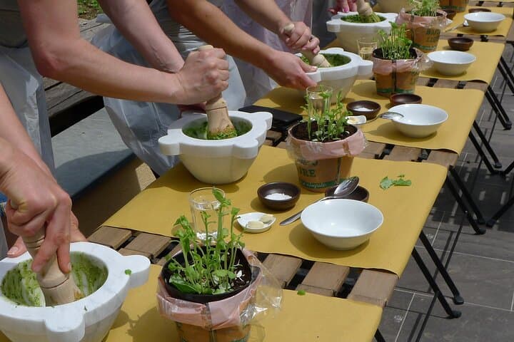 authentic Ligurian pesto lesson