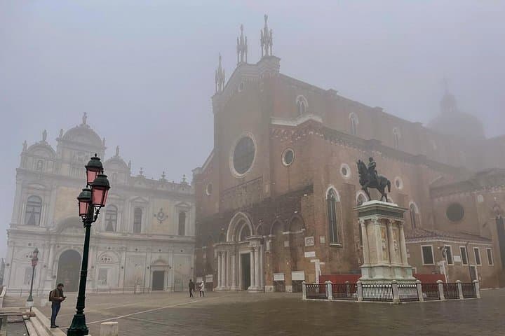 Discover Venice Ghostly Lore on Foot + Ebook
