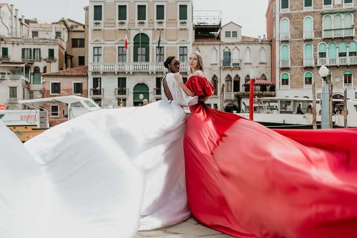Private Photoshoot Experience in Iconic Rome Locations