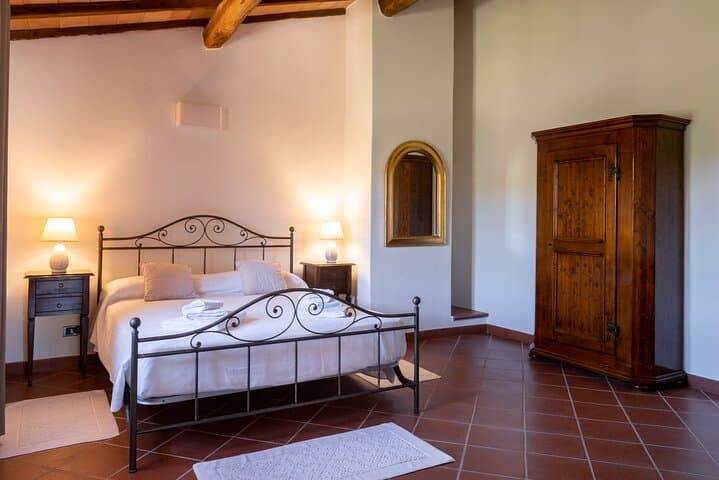 3-day private experience as a winemaker at a wine resort in Tuscany