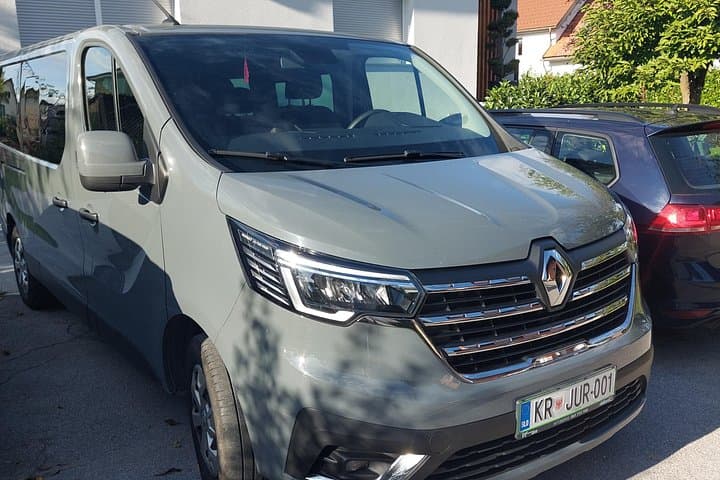 Private Transfer from Venice to Ljubljana with WiFi on Board