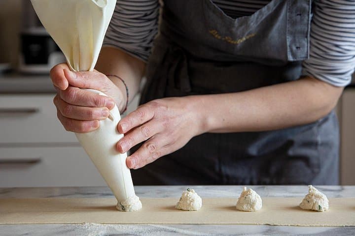 Learn how to make fresh pasta or Sardinian desserts from Vero Local