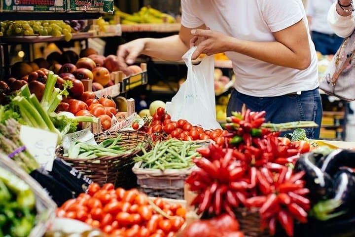 Private Florence Cooking Class and Lunch at a Farmhouse in Tuscany with Local Market Tour