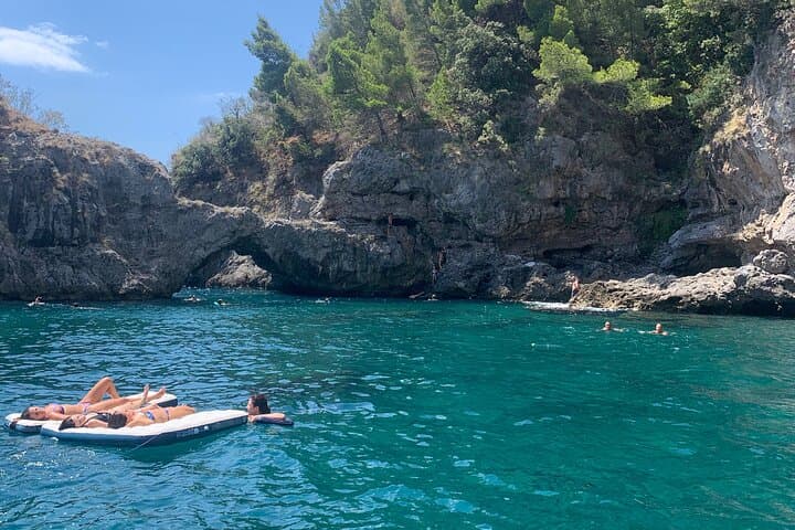 Private Boat Tour of the Amalfi Coast