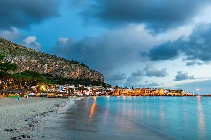 Visit Mondello and Monte Pellegrino from Palermo