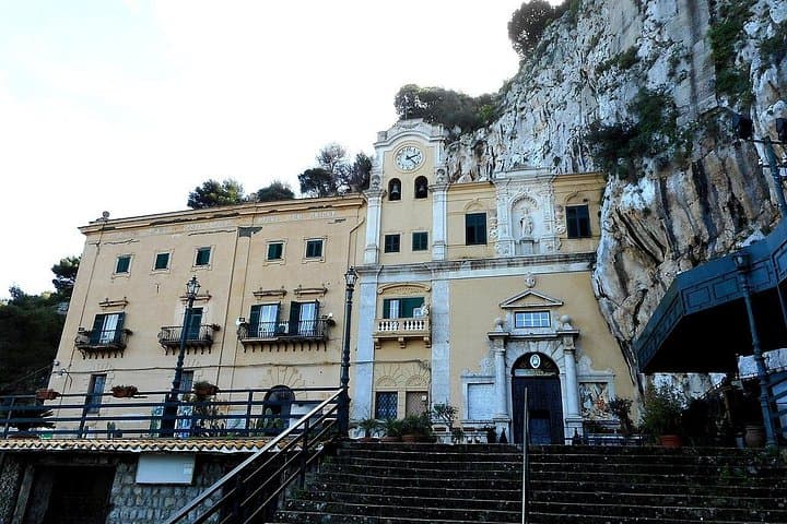 Visit Mondello and Monte Pellegrino from Palermo