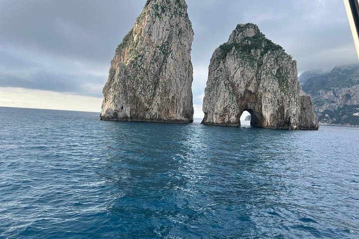 Discovering Capri in one day