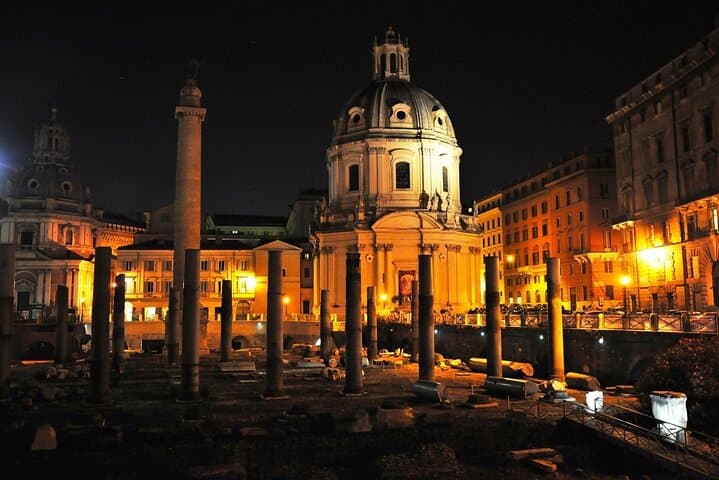 Rome's Twilight Charm: Private Night Tour with Personal Driver