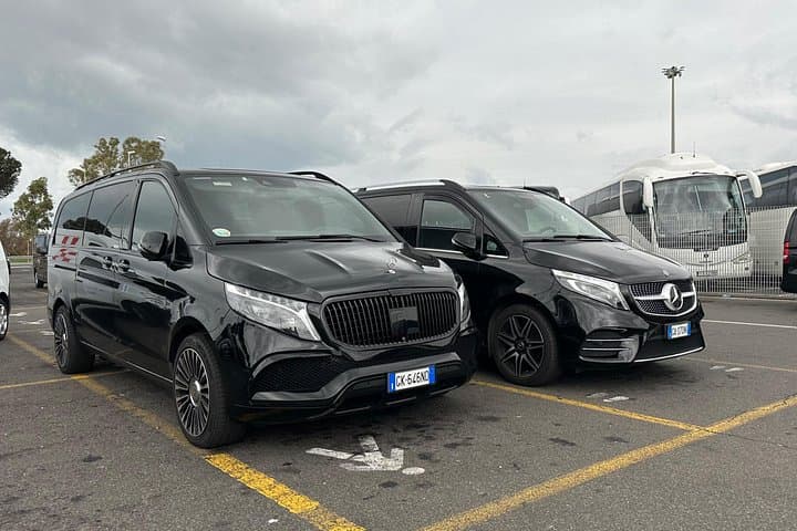 Transfer Fiumicino airport - central Rome or central Rome - FCO