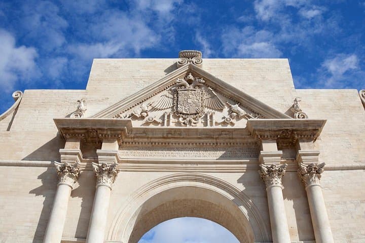 Lecce City Shared Tour with Museum Undergrounds