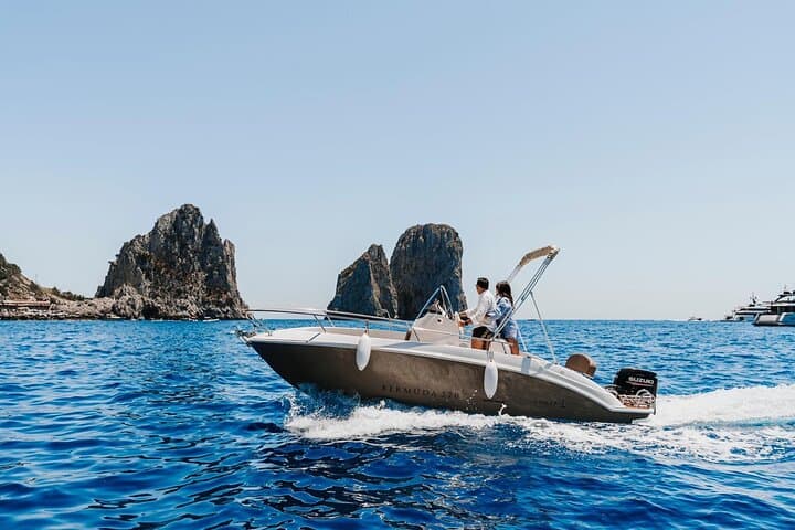 Capri private boat tour