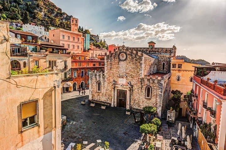Taormina Food and Walking Tour Ancient Flavours of Sicily
