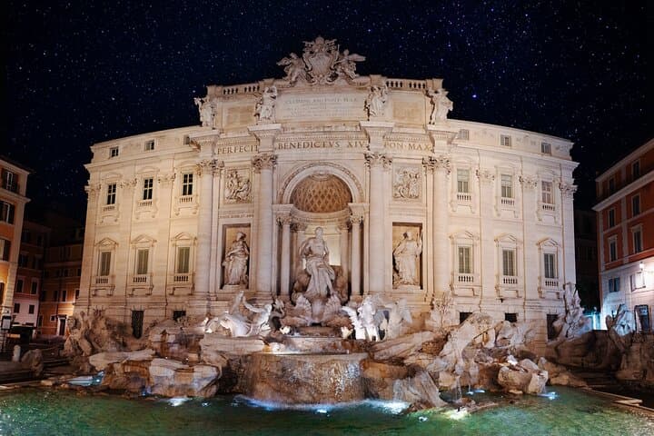 Rome After Dark: Explore the Eternal City Under the Moonlight