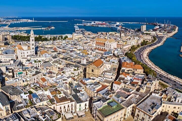 Bari Must-see Attractions Private Walking Tour