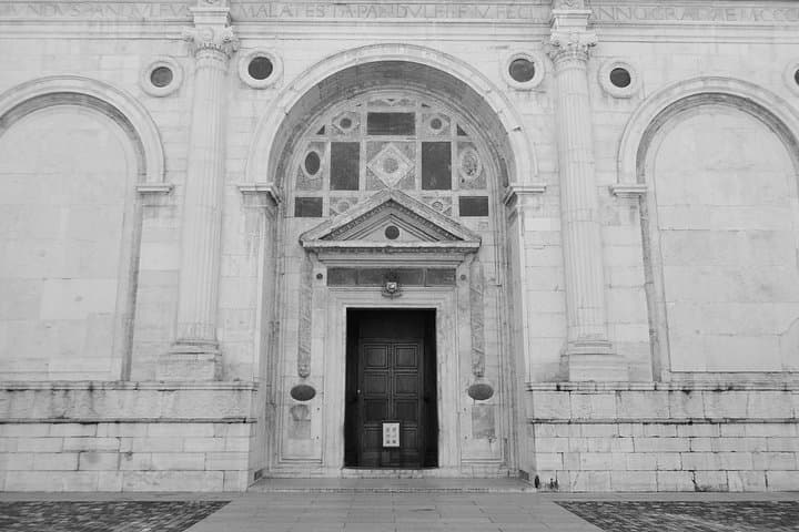 Rimini Highlights Private Guided Tour with a Local & Top Rated Guide