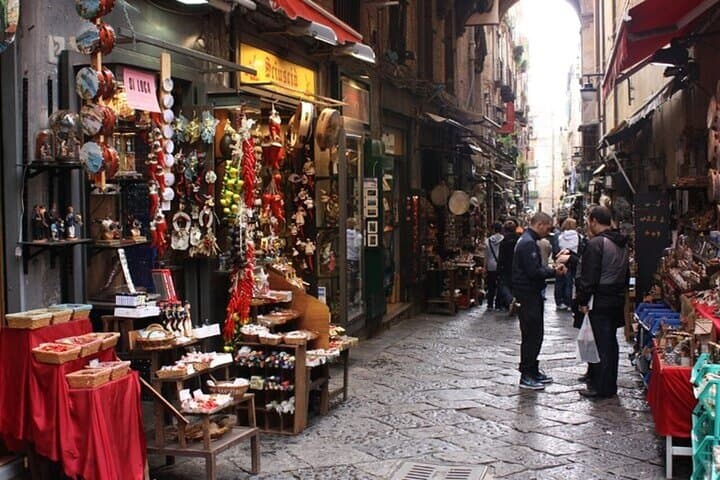 Naples Must See Attractions Walking Tour