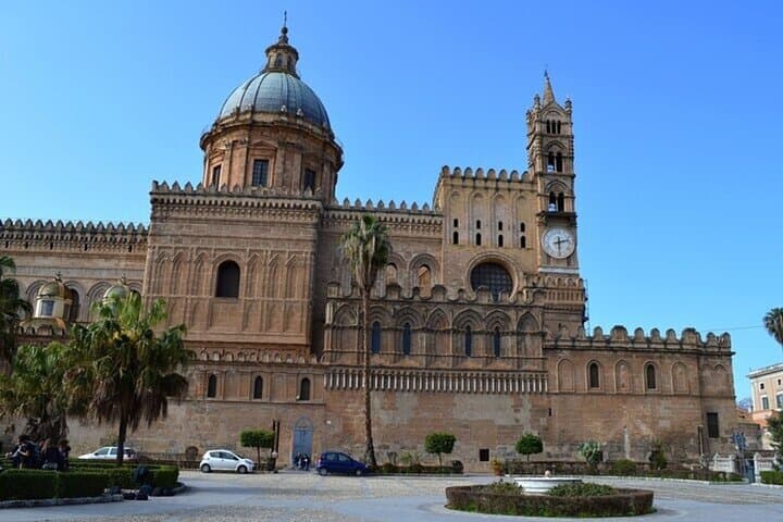 Palermo Historic Markets and Monuments Walking Tour With A Guide