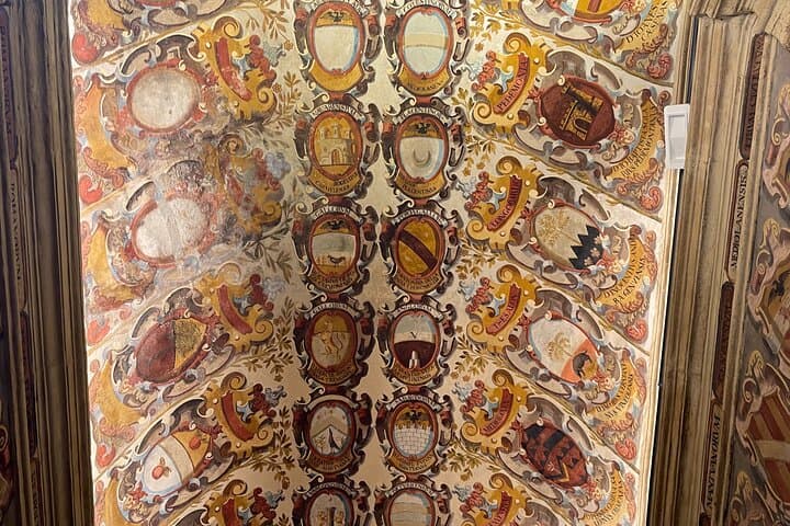 Bologna City Highlights Private Guided Tour at Night