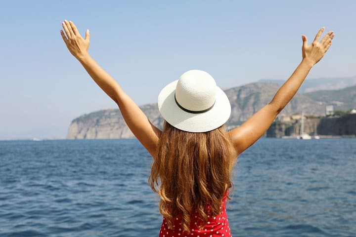 Private Transfer to Sorrento-Napoli Airport or Central Station