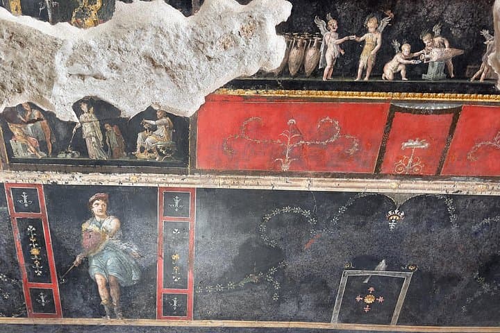 Pompeii & Vesuvius with Lunch & Wine Tasting from Amalfi Coast