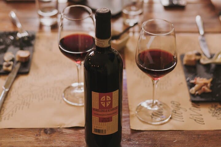 Rome: Wine Tasting in Trastevere with Food and Gelato