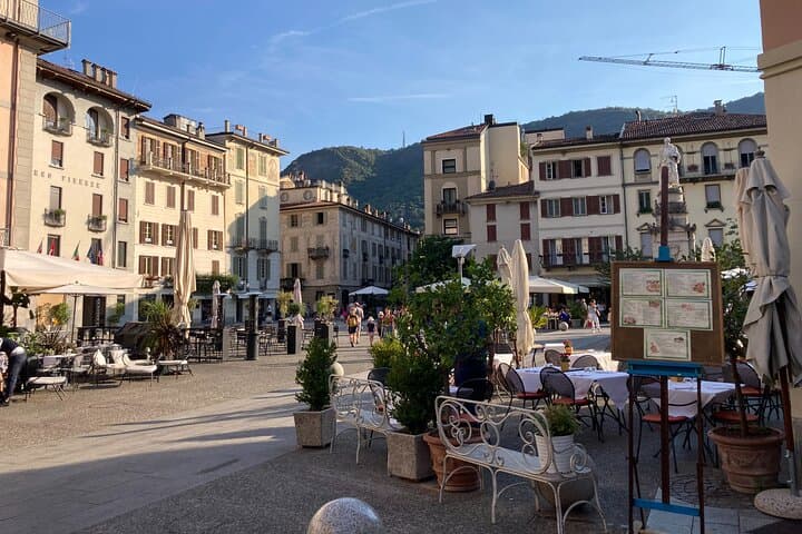 Como Piazza Volta