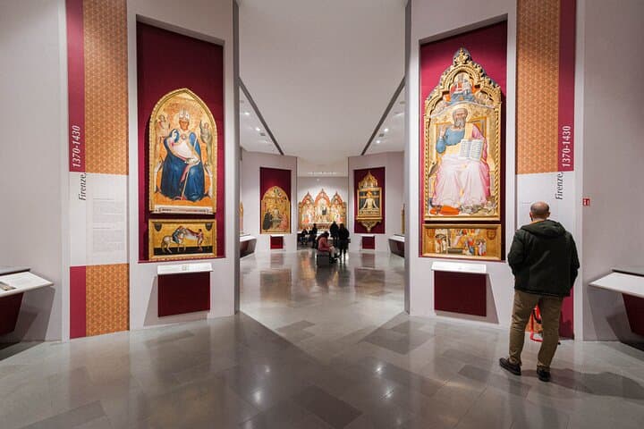 Florence : Guided Tour of Michelangelo’s David at Accademia