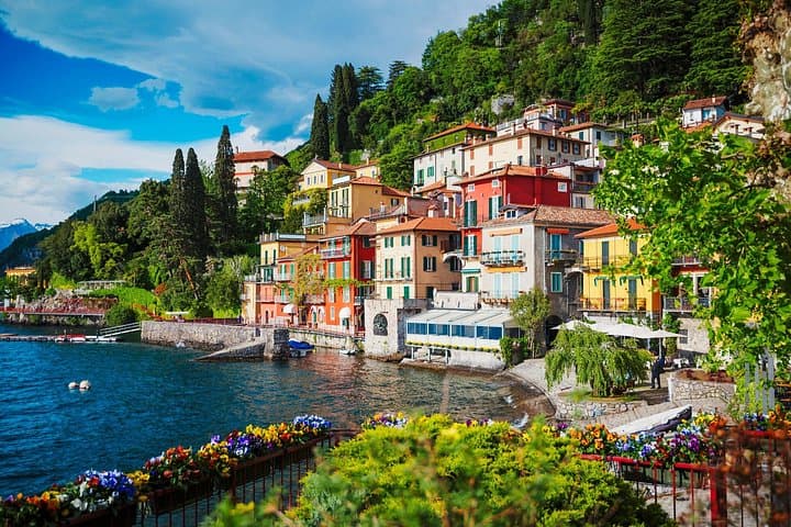 Full-Day Private Tour of Lake Como from Milan