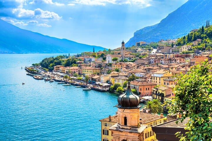 Verona and Sirmione Garda Lake Private Tour
