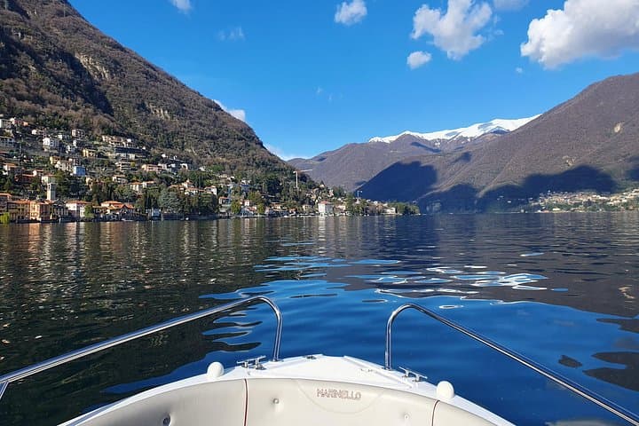 Lake Como: 2 Hours Boat Rent Without License