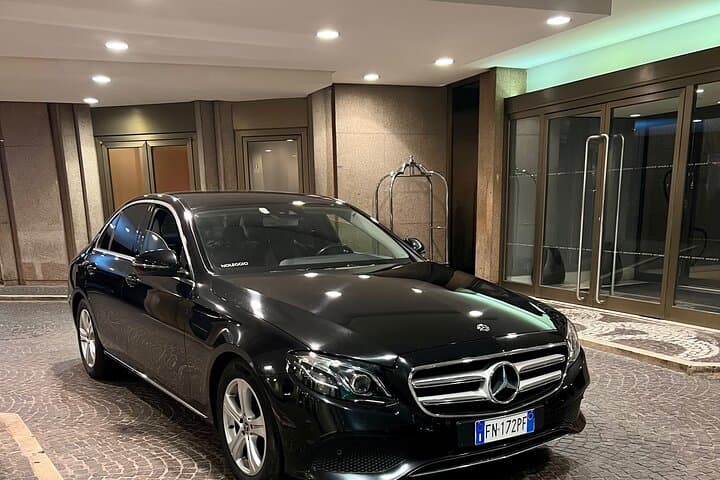 Private Transfer from Civitavecchia Port to Airport and Rome