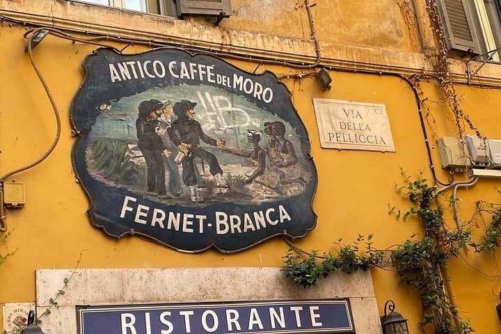 Rome Farnesina Villa and Trastevere Private Walking Tour
