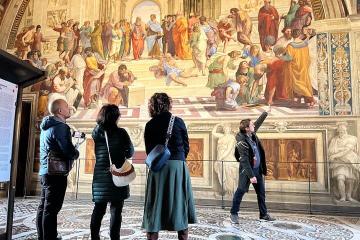Alone in the Vatican - Semi-Private Early Morning Tour