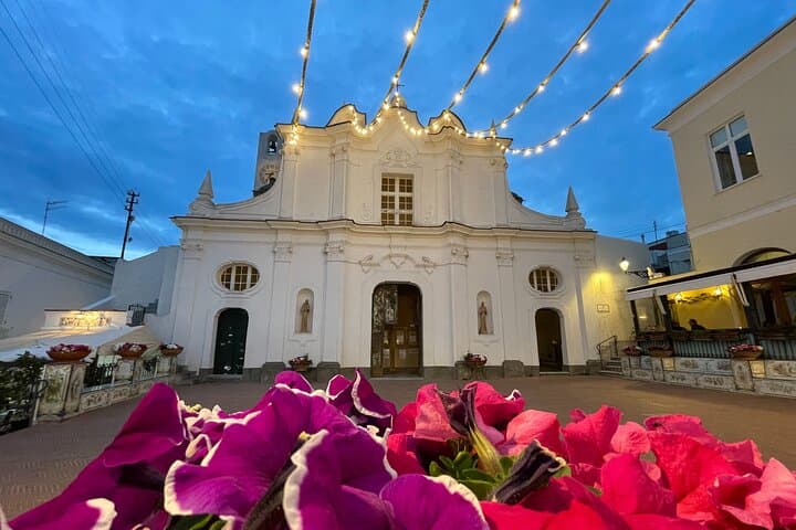 Anacapri charming square