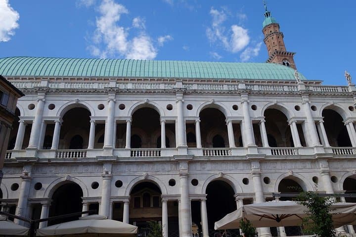 Vicenza Small-Group Walking Tour: Top Sights & Hidden Gems