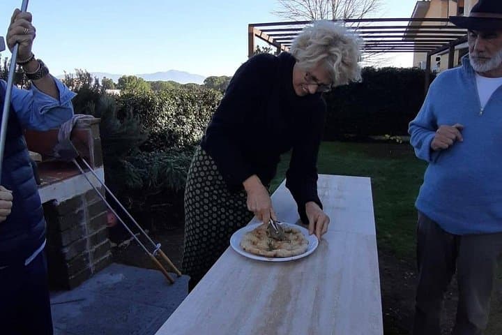 Make Pizza with Mamma in Roman Countryside