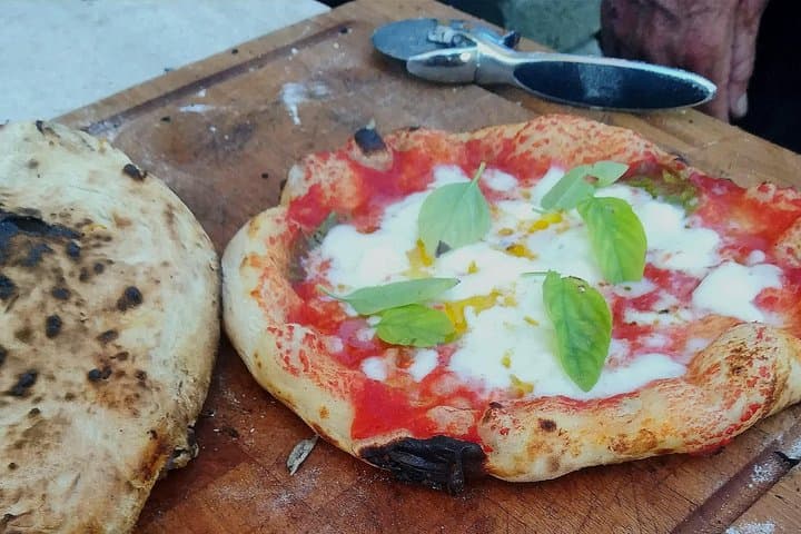 Make Pizza with Mamma in Roman Countryside