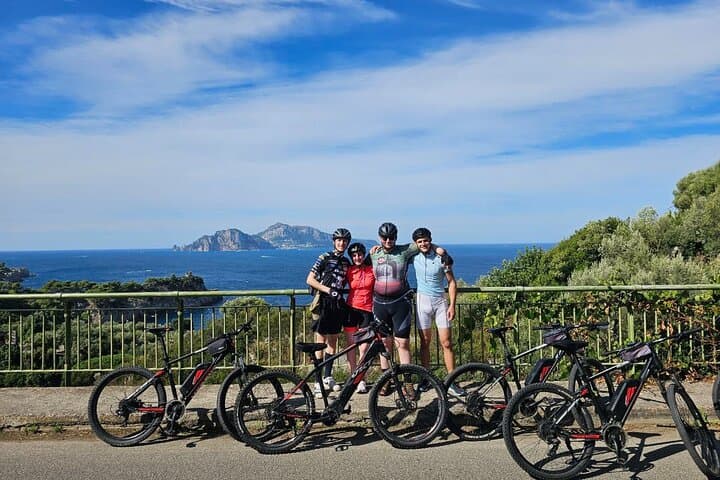 E-Bike Tour with Craft Beer Tasting in Sorrento