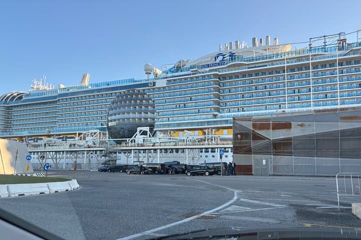 Private Transfer from Civitavecchia Port to Airport and Rome